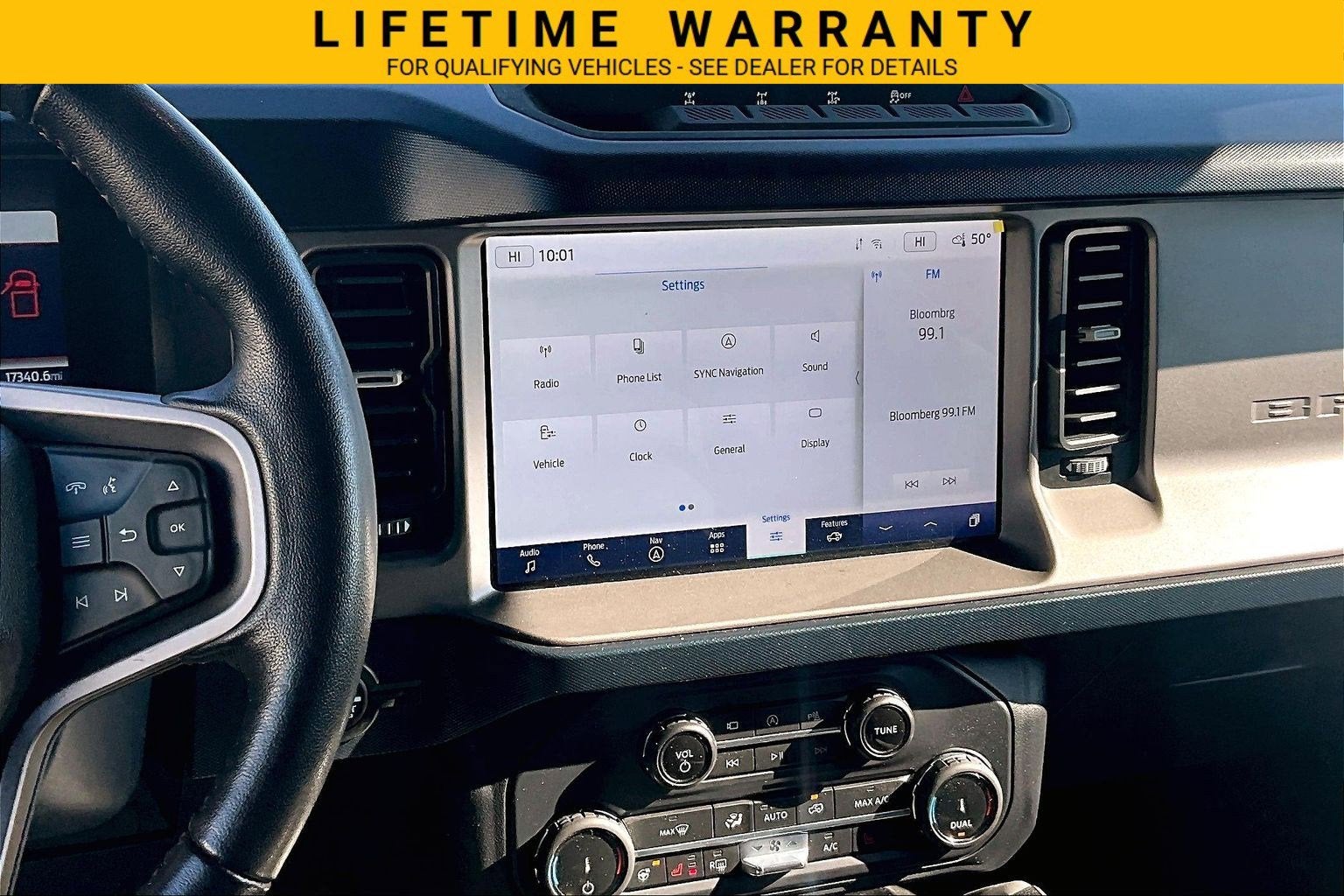 2022 Ford Bronco Base