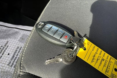 2020 Nissan Titan SV