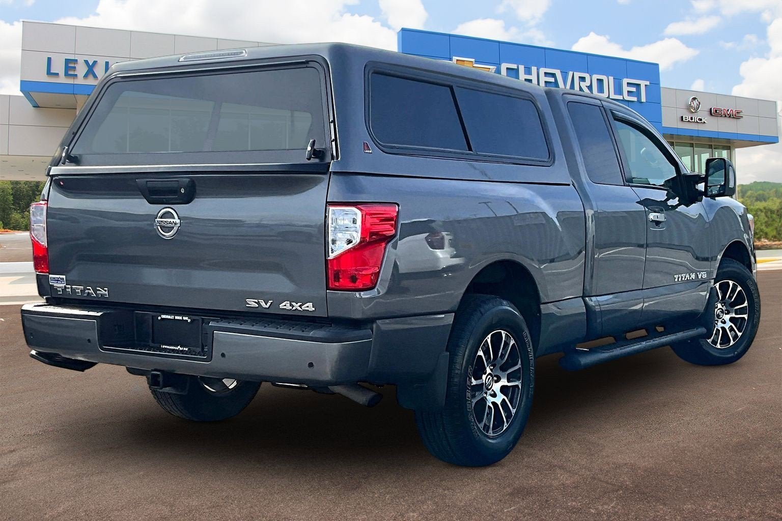 2020 Nissan Titan SV