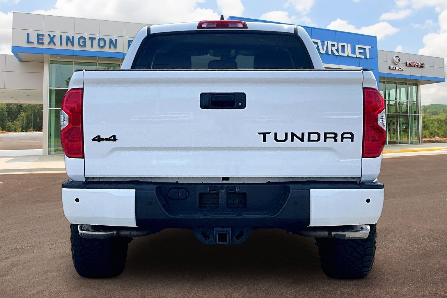 2020 Toyota Tundra 4WD SR5