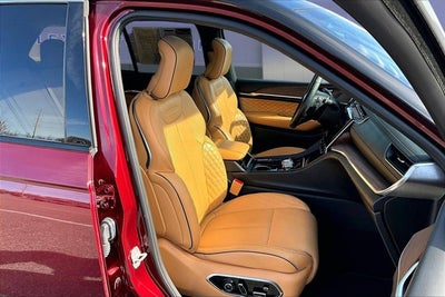 2025 Jeep Grand Cherokee Summit