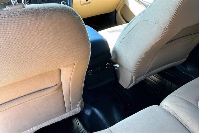 2017 Ford Explorer Base