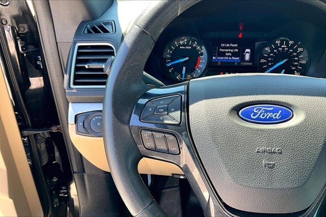 2017 Ford Explorer Base