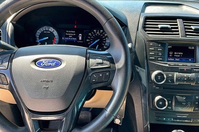 2017 Ford Explorer Base