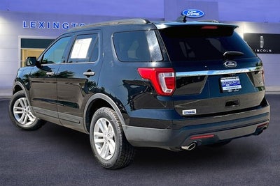2017 Ford Explorer Base