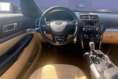 2017 Ford Explorer Base