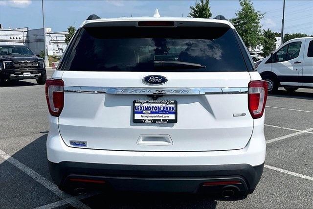 2017 Ford Explorer Base