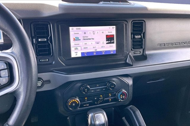 2023 Ford Bronco Base