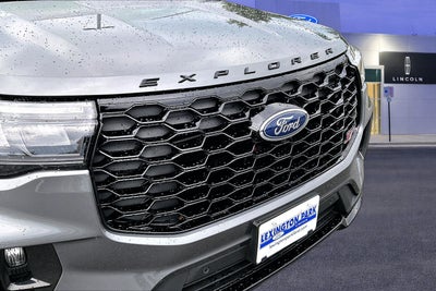 2025 Ford Explorer ST