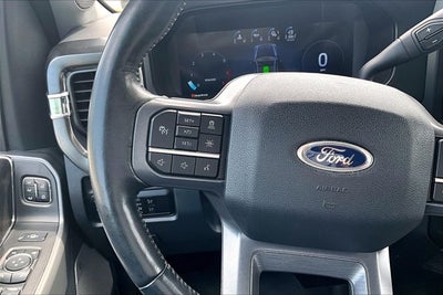 2023 Ford Super Duty F-250 SRW LARIAT