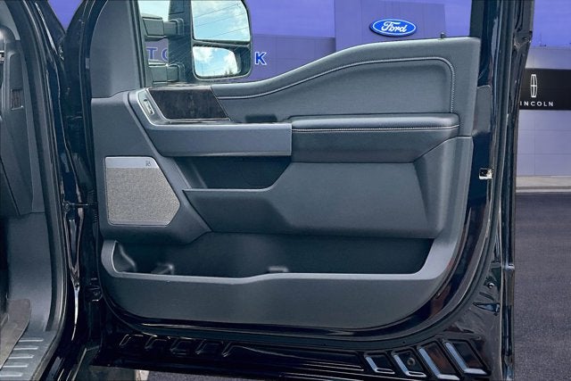2023 Ford Super Duty F-250 SRW LARIAT
