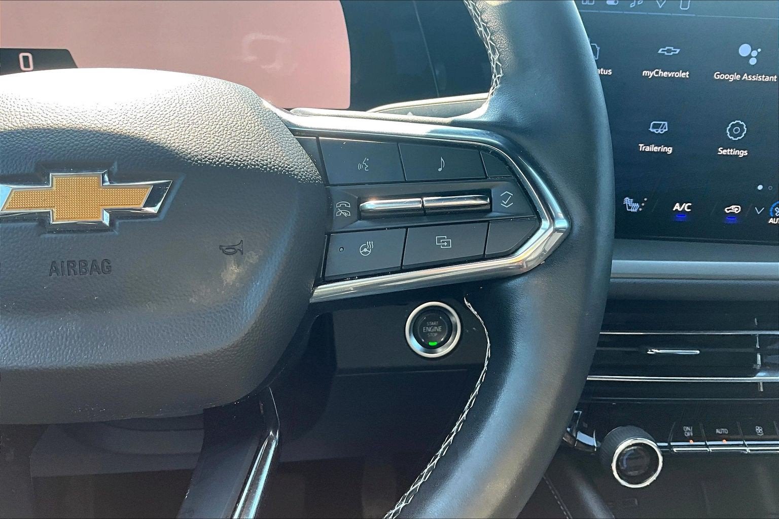 2025 Chevrolet Traverse FWD LT