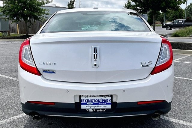 2013 Lincoln MKS Base