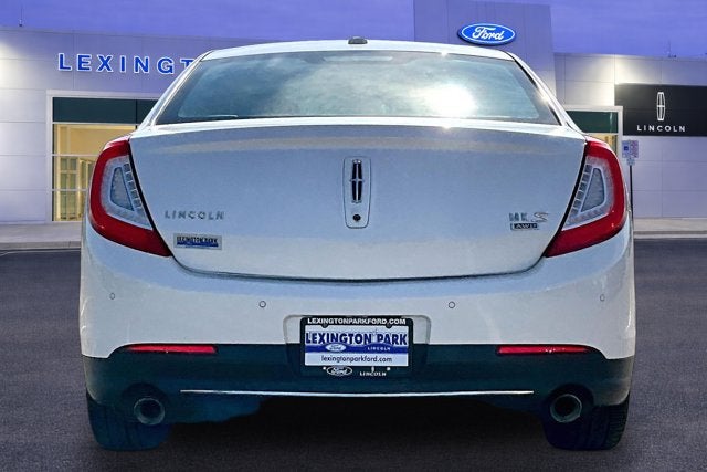 2013 Lincoln MKS Base