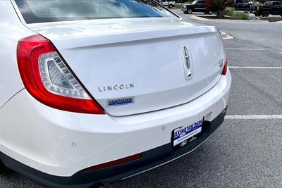 2013 Lincoln MKS Base