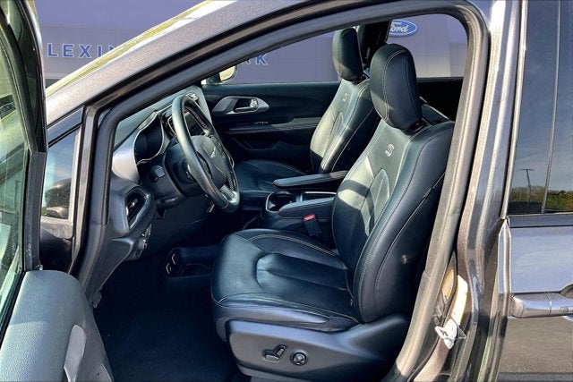 2019 Chrysler Pacifica Touring L Plus