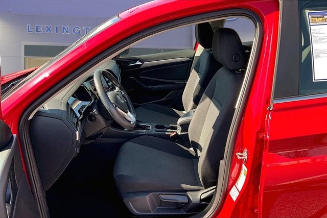 2019 Volkswagen Jetta Base