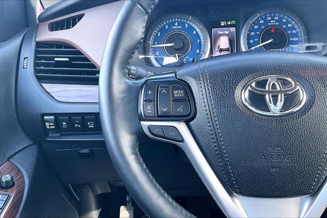 2019 Toyota Sienna Limited Premium