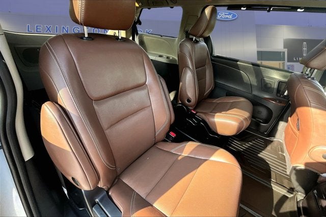 2019 Toyota Sienna Limited Premium