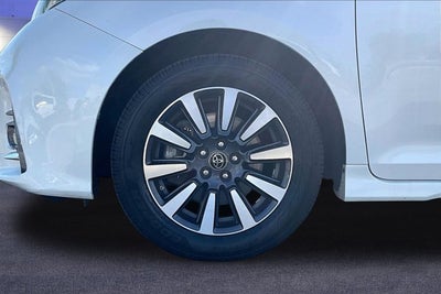 2019 Toyota Sienna Limited Premium