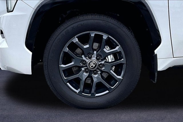 2025 Toyota Sequoia Base