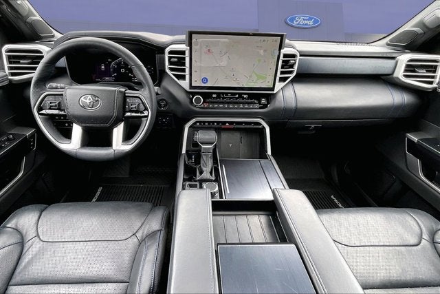 2025 Toyota Sequoia Base