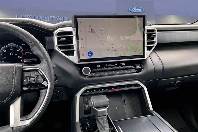 2025 Toyota Sequoia Base