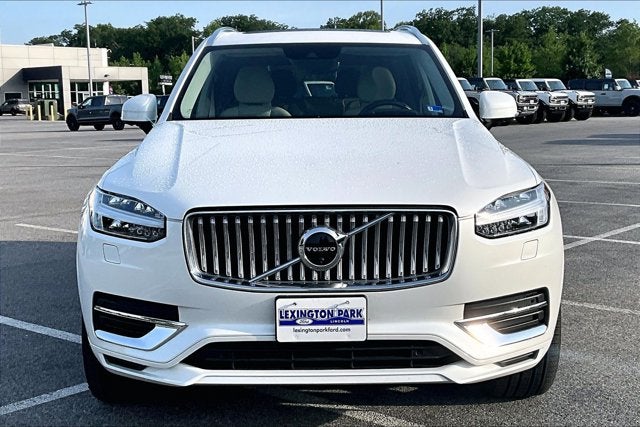 2022 Volvo XC90 Recharge Plug-In Hybrid Inscription