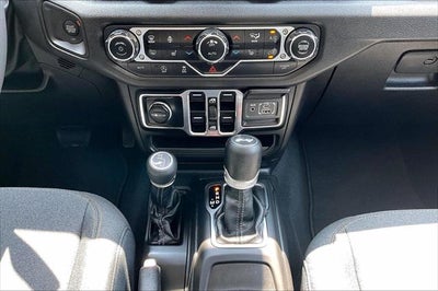 2025 Jeep Wrangler 4-Door Summit 4x4