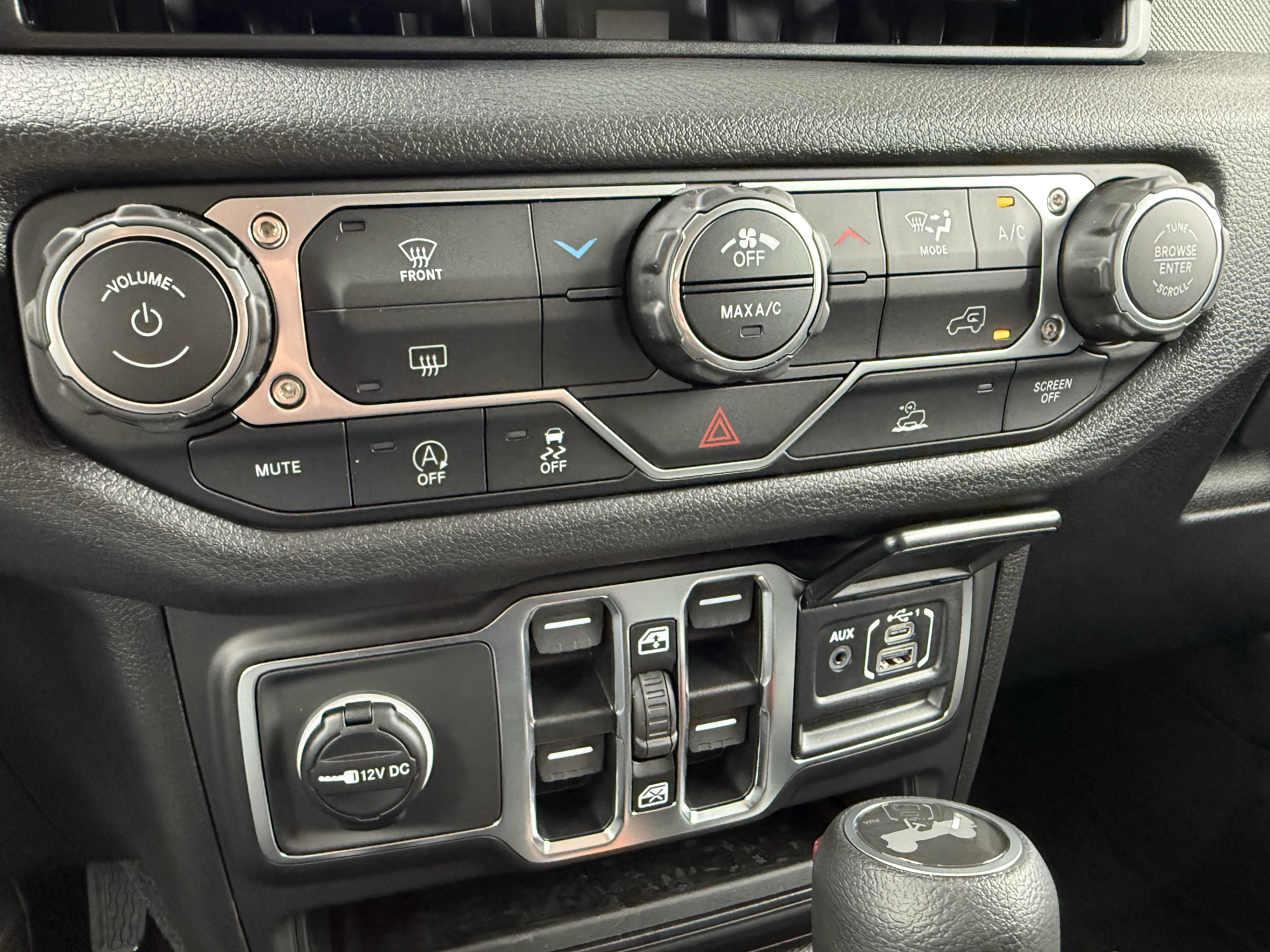 2027 Jeep Wrangler WRANGLER 4-DOOR SPORT S