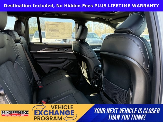 2026 Jeep Grand Cherokee GRAND CHEROKEE LAREDO ALTITUDE 4X4