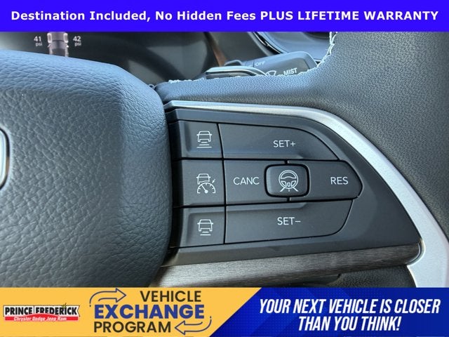 2026 Jeep Grand Cherokee GRAND CHEROKEE LAREDO ALTITUDE 4X4