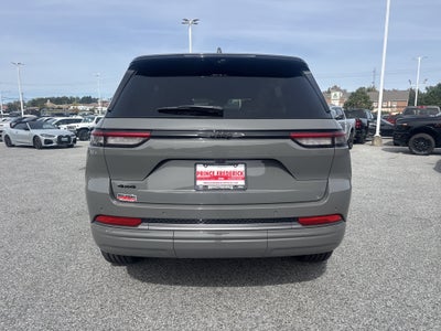 2027 Jeep Grand Cherokee GRAND CHEROKEE LIMITED RESERVE 4X4