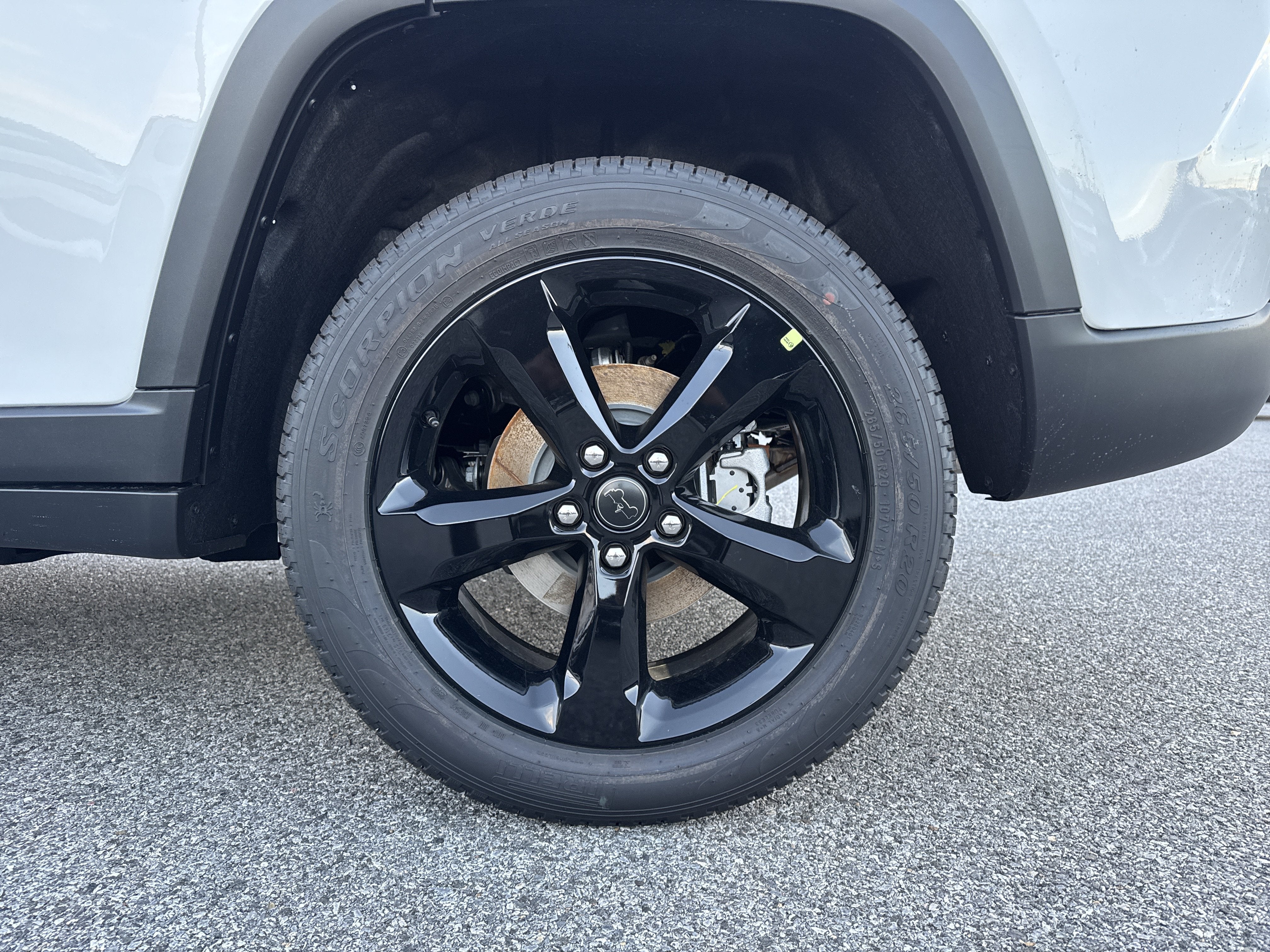 2027 Jeep Grand Cherokee GRAND CHEROKEE LIMITED 4X4