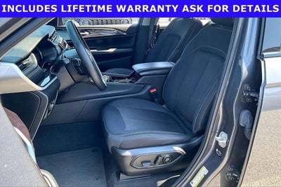 2022 Jeep Grand Cherokee L Laredo 4x2