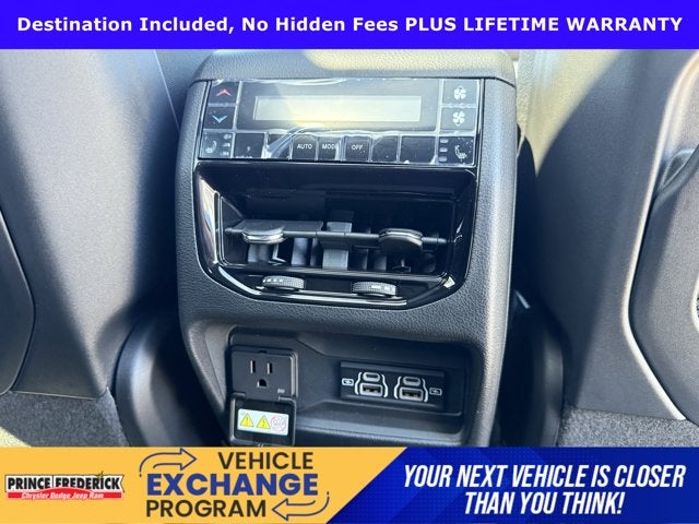 2025 Jeep Grand Cherokee GRAND CHEROKEE L LIMITED 4X4