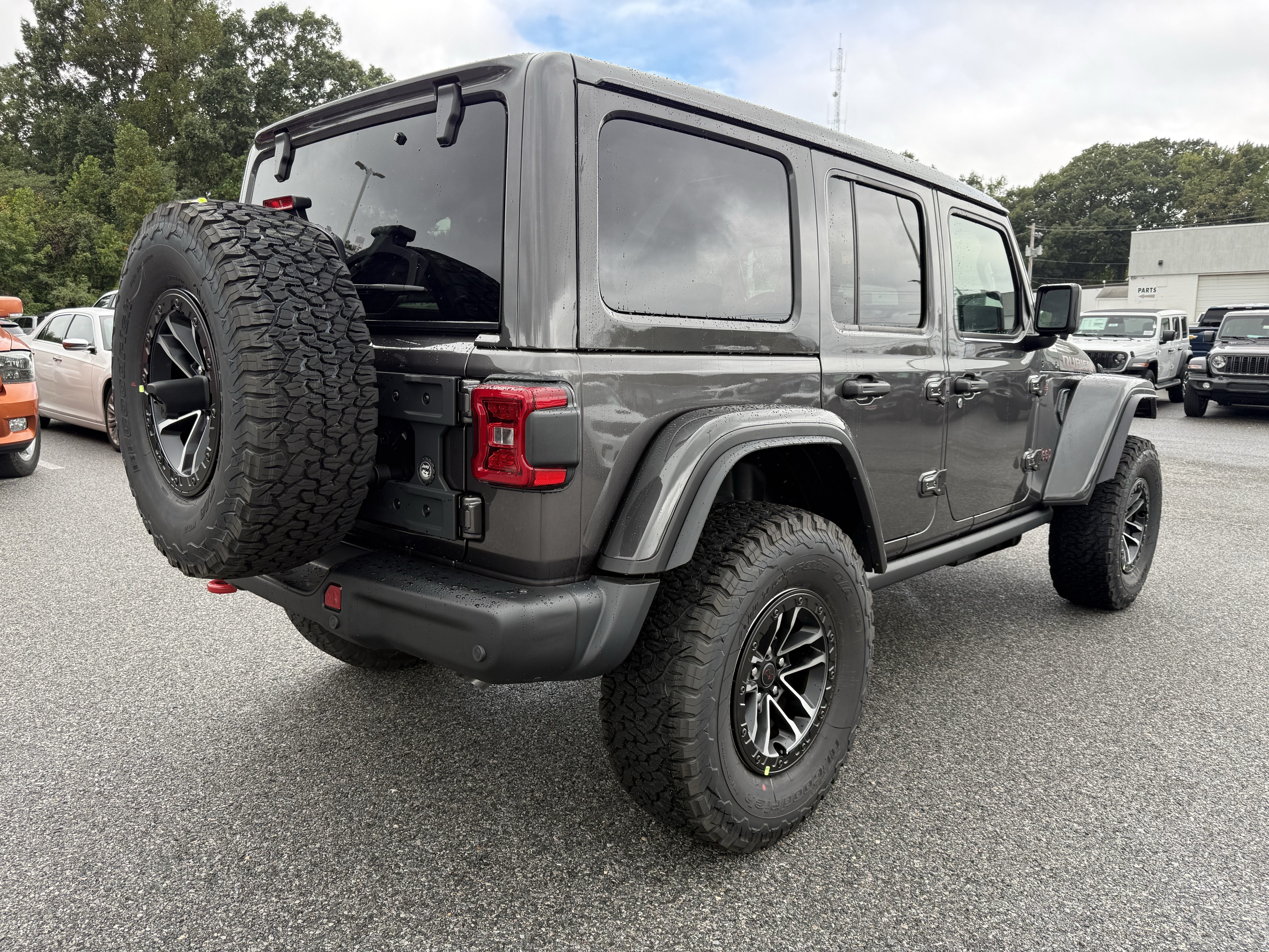 2027 Jeep Wrangler WRANGLER 4-DOOR RUBICON X