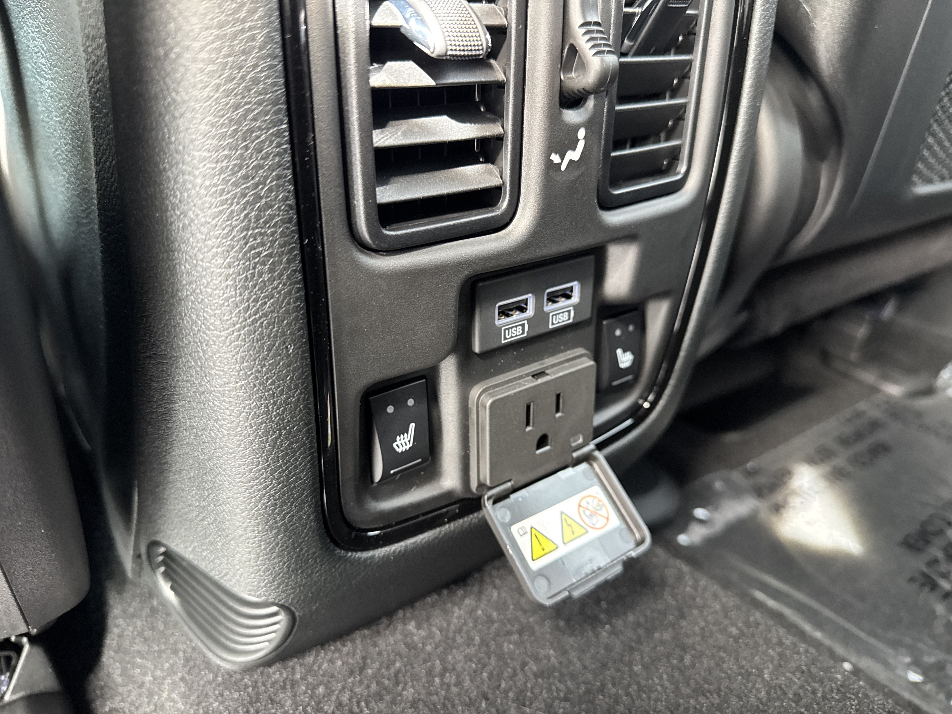 2027 Dodge Durango DURANGO GT HEMI V8 PLUS AWD