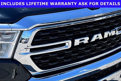 2023 RAM 1500 Big Horn Crew Cab 4x4 5'7' Box