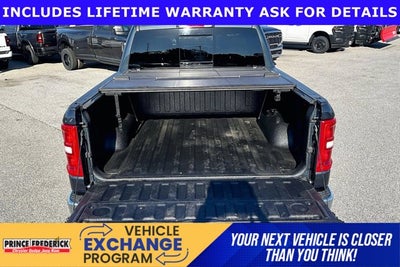 2025 RAM 1500 Big Horn Crew Cab 4x4 5'7' Box