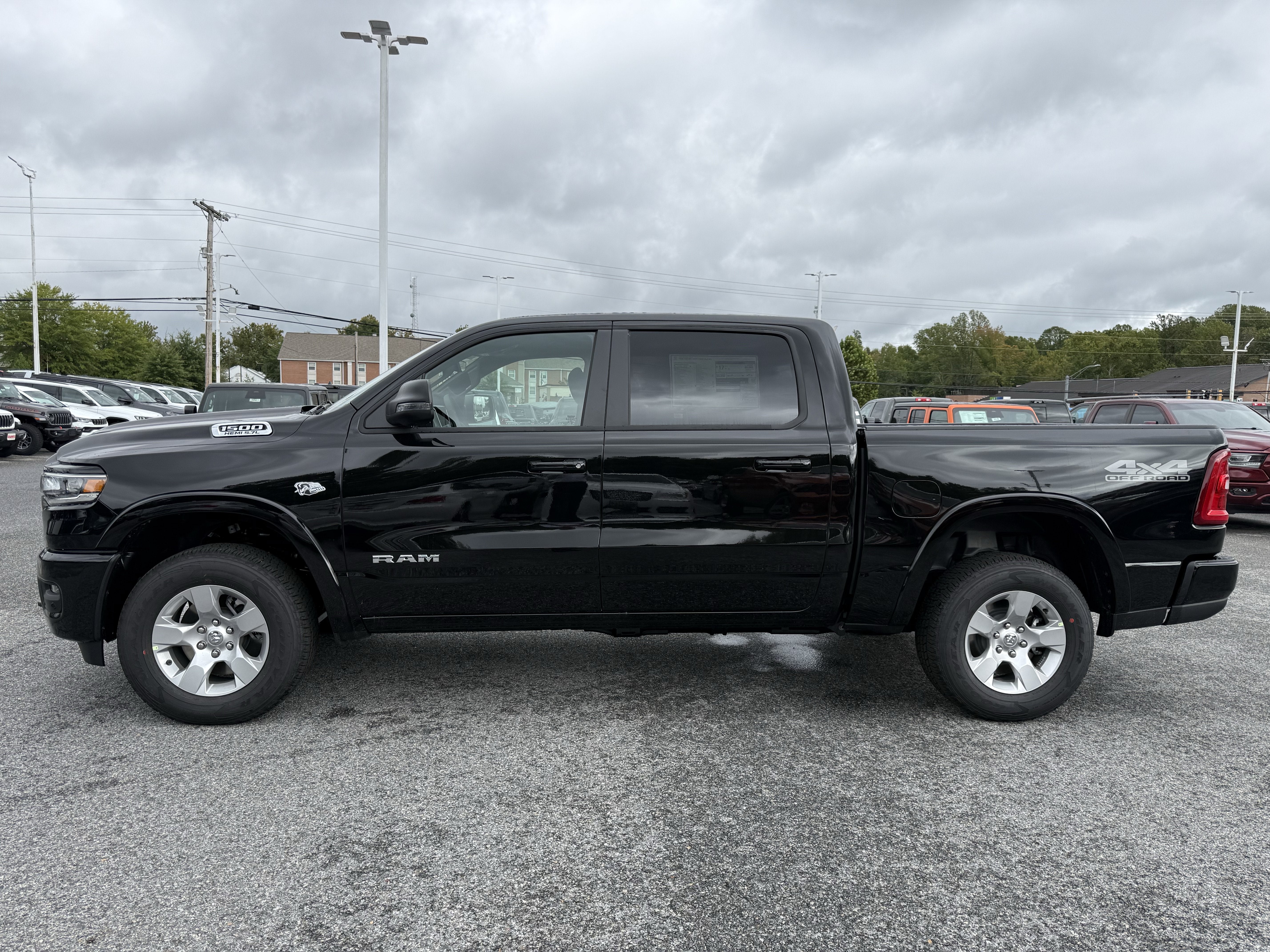2027 RAM Ram 1500 RAM 1500 BIG HORN CREW CAB 4X4 5'7' BOX