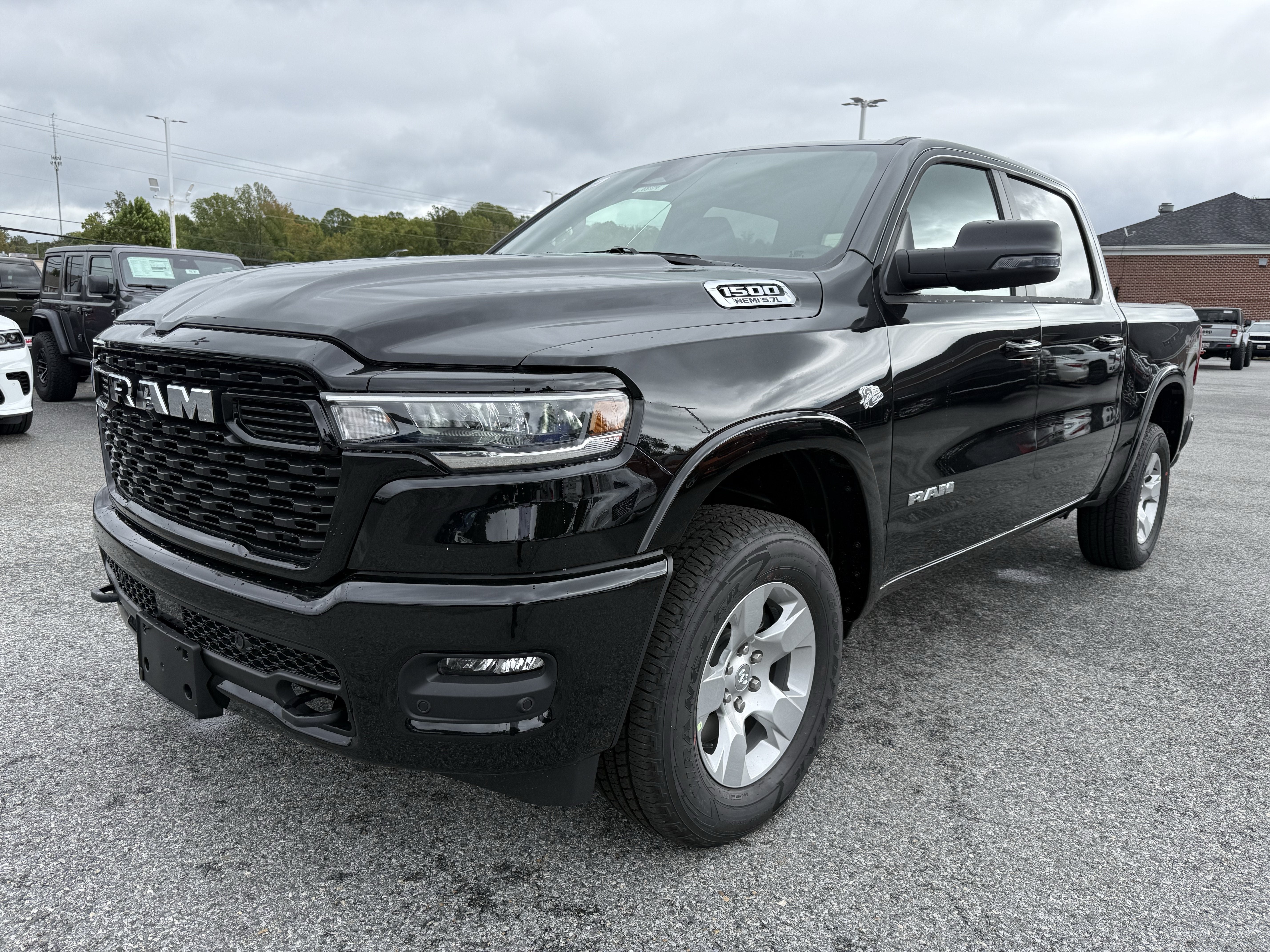 2027 RAM Ram 1500 RAM 1500 BIG HORN CREW CAB 4X4 5'7' BOX