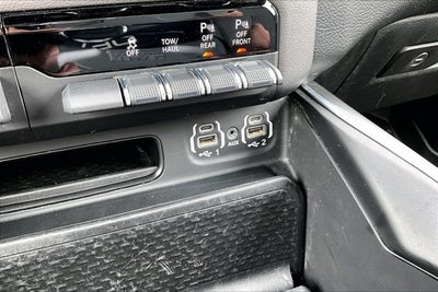 2021 RAM 1500 Big Horn Crew Cab 4x4 5'7' Box