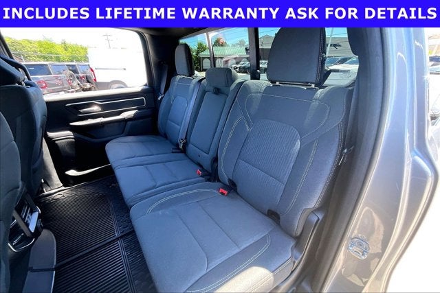 2021 RAM 1500 Big Horn Crew Cab 4x4 5'7' Box