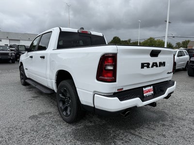 2027 RAM Ram 1500 RAM 1500 EXPRESS CREW CAB 4X4 5'7' BOX