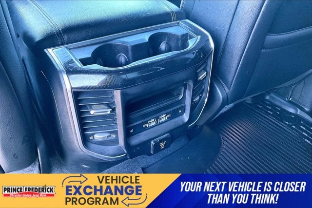 2021 RAM 1500 Laramie Crew Cab 4x4 5'7' Box