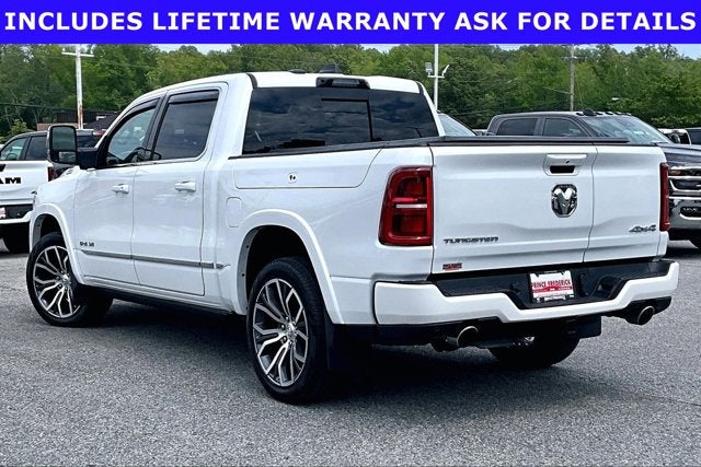 2025 RAM 1500 Tungsten Crew Cab 4x4 5'7' Box