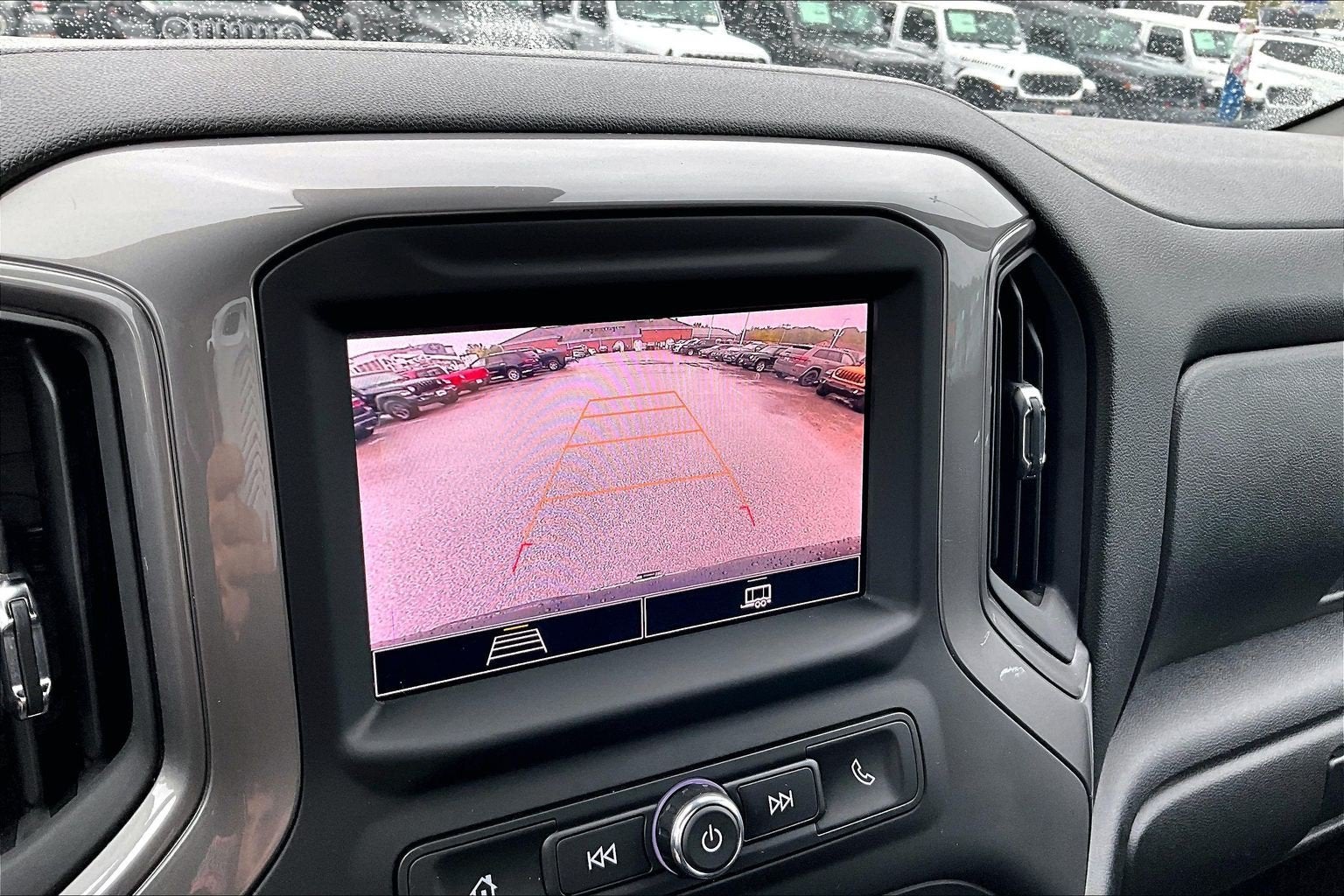 2023 Chevrolet Silverado 1500 4WD Crew Cab Short Bed WT