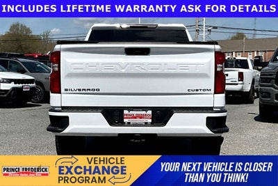 2021 Chevrolet Silverado 1500 4WD Crew Cab Short Bed Custom