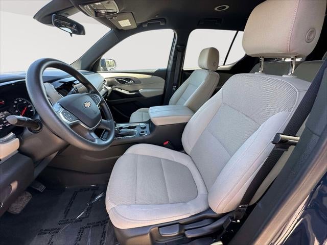 2023 Chevrolet Traverse FWD LS